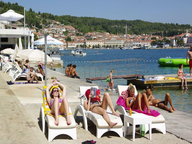 Apartments Vala Vela Luka Eksteriør bilde