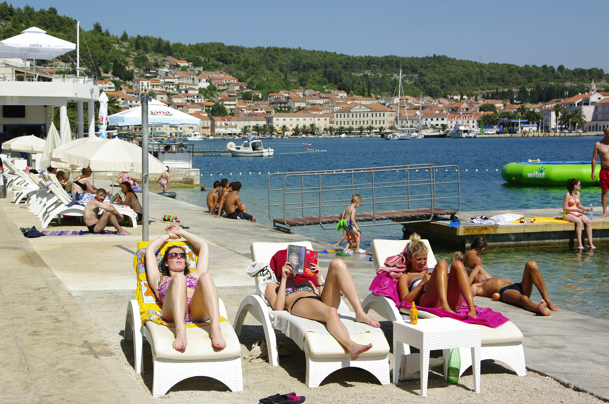 Apartments Vala Vela Luka Eksteriør bilde
